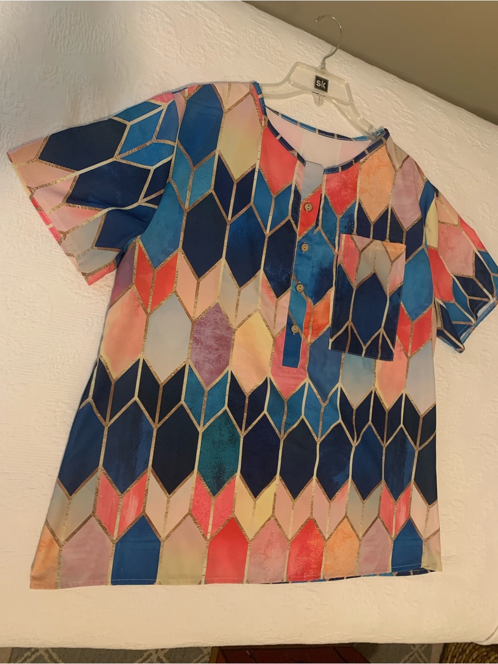 Multicolored pullover blouse with 4-button placket Size XL